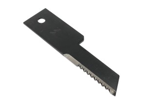Nóż stały rozdrabniacz słomy sieczkarnia uzębiony 198x50x3mm otwór 13 zastosowanie 322291650 New Holland WARYŃSKI ( sprzedawane po 25 )