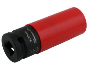 Nasadka udarowa 1/2 z magnesem do felg aluminiowych. 21mm. Waryński