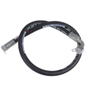 Przewód hydrauliczny DN10 330bar gwint wewnętrzny M22x1,5 prosta / kolano DKOL 90 DN10 M18X1.5 12L, L-900mm DN10-2SN PZL-HYDRAL