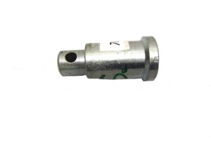 Sworzeń wspornika cylindra pomocniczego MF-4
